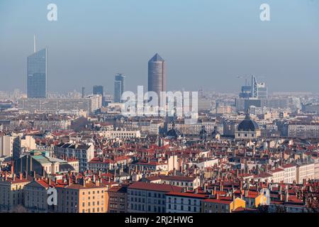 Lyon, Frankreich - 25. Januar 2022: Panoramaaussicht auf Lyon vom Fourviere Hill. Stockfoto