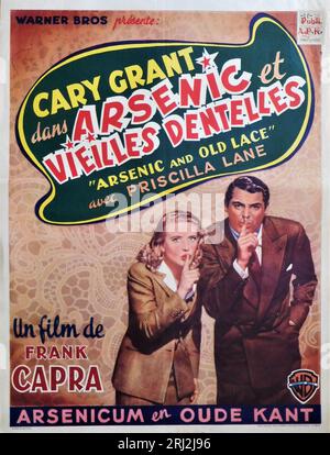 CARY GRANT und PRISCILLA LANE in ARSEN UND OLD LACE 1944 Regisseur FRANK CAPRA spielen Joseph Kesselring Drehbuch Julius G. und Philip G. Epstein Warner Bros Stockfoto