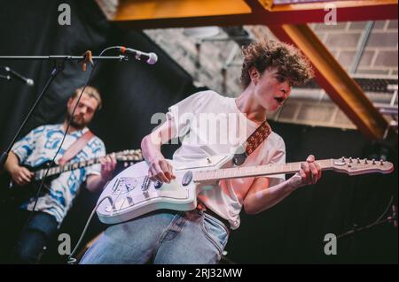 Sunderland, Großbritannien. August 2023. Tom A. Smith tritt bei Pop RECs Ltd. Auf Quelle: Thomas Jackson/Alamy Live News Stockfoto