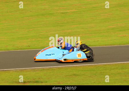 Darlington und District Motor Club im Cadwell Park Stockfoto