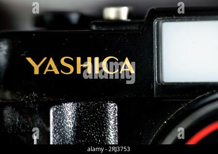 Giza, Ägypten, 12. August 2023: Yashica von Old Camera, Yashica war ein japanischer Hersteller von Kameras, Objektiven und Filmbearbeitungsgeräten, später K Stockfoto