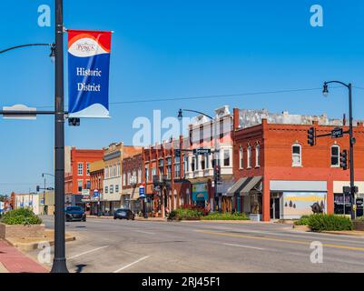 Oklahoma, 19. AUG 2023 - sonniger Außenblick auf das Stadtbild von Pona City Stockfoto