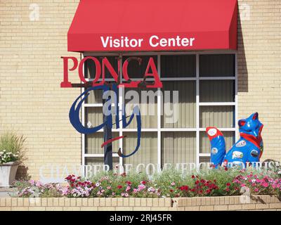 Oklahoma, 19. AUG 2023 - sonniger Außenblick auf das Stadtbild von Pona City Stockfoto