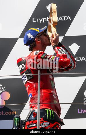 SPIELBERG, ÖSTERREICH; Motorrad Grand Prix von, Österreich. , . Siegerehrung Podium #1 BAGNAIA Francesco (ITA)/Moto GP MotoGP, MOTO GP, Saison 2023 auf dem Red Bull Ring - Spielberg, Motorrad Grand Prix von Österreich - Motorsport, Motorradstraßenrennen, Motorrad-WM, Foto und Copyright © Udo STIEFEL/ATP Images (STIEFEL Udo/ATP/SPP) Credit: SPP Sport Press Photo. Alamy Live News Stockfoto