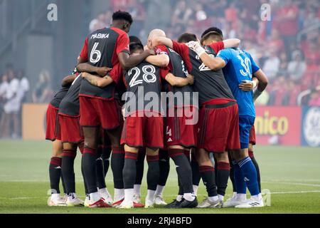 Toronto, Ontario, Kanada. August 2023. Die Spieler des Toronto FC treffen sich vor dem MLS-Spiel zwischen dem Toronto FC und dem CF Montreal auf dem BMO Field in Toronto. Das Spiel endete 2-3 für den CF Montreal. (Bild: © Angel Marchini/ZUMA Press Wire) NUR REDAKTIONELLE VERWENDUNG! Nicht für kommerzielle ZWECKE! Stockfoto