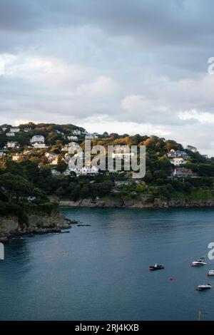 Blick nördlich der Salcombe-Mündung von South Sands Stockfoto