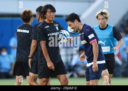 Kanagawa, Japan. August 2023. Shunsuke Nakamura (Yokohama FC), Shinji Kagawa (Cerezo) Fußball/Fußball : Yokohama FC vs Cerezo Osaka im Nippatsu Mitsuzawa Stadium in Kanagawa, Japan. Quelle: Itaru Chiba/AFLO/Alamy Live News Stockfoto