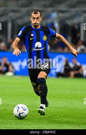 Henrik Mkhitaryan vom FC Internazionale während des italienischen Fußballspiels Inter vs Monza im San Siro Stadion in Mailand am 19. August 2023 Stockfoto