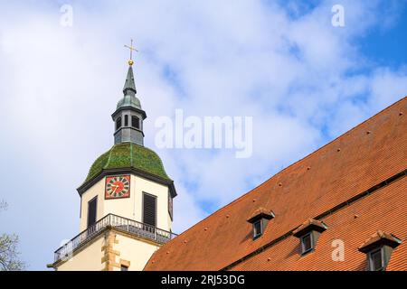 Peterskirche - Evangelische Kirche im Bezirk Esslingen im spätgotischen Stil. Stockfoto