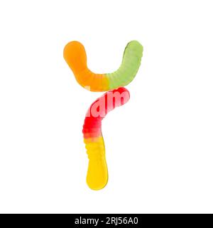 Buchstabe Y aus mehrfarbigen Gummiwürmern und isoliert auf reinweißem Hintergrund. Konzept des Lebensmittelalphabets. Ein Buchstabe der süßen Essensschrift Easy Stockfoto