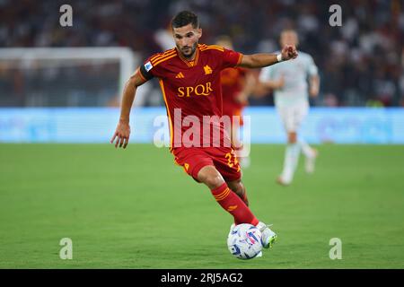 Rom, Italien. August 2023. Houssem Aouar von Roma in Aktion während der italienischen Meisterschaft Serie A Fußballspiel zwischen AS Roma und US Salernitana 1919 am 20. August 2023 im Stadio Olimpico in Rom, Italien - Foto Federico Proietti/DPPI Credit: DPPI Media/Alamy Live News Stockfoto