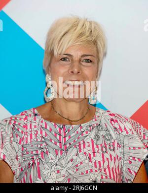 Rotterdam, Niederlande. August 2023. Prinzessin Laurentien von den Niederlanden in Ahoy in Rotterdam, am 21. August 2023, um den Internationalen Weltkongress für Bibliothek und Information (WLIC) zu eröffnen, der auf dem Thema „Lets work together“ basiert und Bibliotheks-, Bibliotheks- und Informationsfachleute aus 130 Ländern untersuchen lässt, wie Bibliotheken zu einer integrativen Gesellschaft beitragen können Credit: Albert Nieboer/Netherlands OUT/Point de Vue OUT/dpa/Alamy Live News Stockfoto