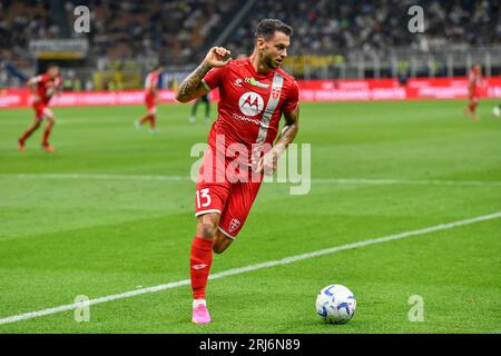 Milano, Italien. August 2023. Pedro Pereira (13) von Monza im Spiel der Serie A zwischen Inter und Monza bei Giuseppe Meazza in Mailand. (Foto: Gonzales Photo - Tommaso Fimiano). Stockfoto