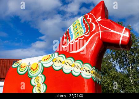 Herstellung des schwedischen Nationalsymbols Dalahästen, Nusnäs, Schweden. Stockfoto