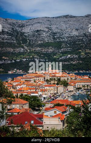 Korcula, Kroatien. August 2023. Sommer in der Stadt Korcula auf der Insel Korcula in Kroatien am 11. August 2023. Foto: Zvonimir Barisin/PIXSELL Credit: Pixsell/Alamy Live News Stockfoto