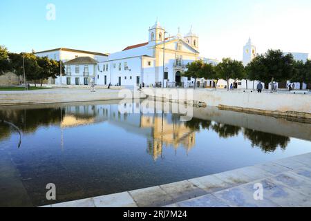 Lagos, Portugal - 20. Oktober 2022: Der Infante Dom Henrique Platz in Lagos Stadt Stockfoto