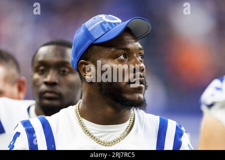 19. August 2023: Indianapolis Colts-Linebacker Zaire Franklin (44) während des NFL-Vorbereitungsspiels gegen die Chicago Bears in Indianapolis, Indiana. John Mersits/CSM. Stockfoto