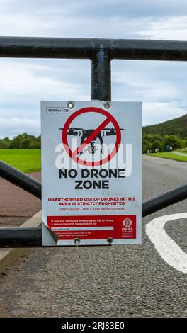 Kein Drone Flying Schild mit Informationen über ein Flug um Arthur Seat, da es eine große Geldstrafe geben würde, Edinburgh, Schottland, Großbritannien Stockfoto