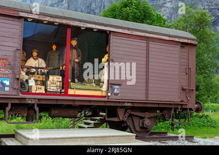 Trollsveggan Station, Andalsnes, More og Romsdal County, Norwegen, Skandinavien Stockfoto