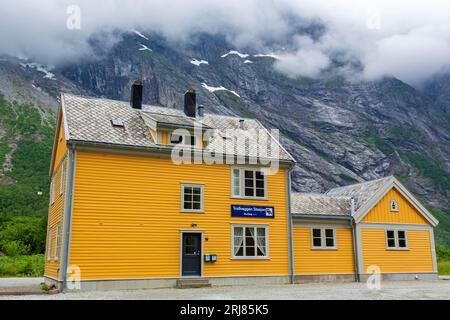 Trollsveggan Station, Andalsnes, More og Romsdal County, Norwegen, Skandinavien Stockfoto