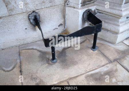 Fussschaber vor der St. Pauls Church in Deptford South London Stockfoto