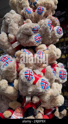 Teddybär Souvenirs Westminster Bridge London Stockfoto