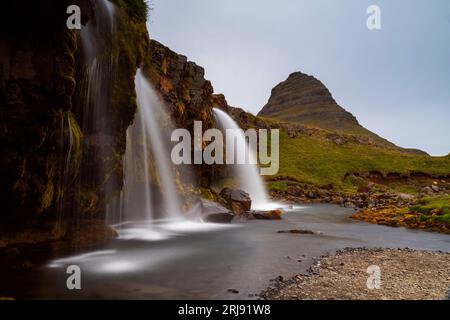 Kirkjufellsfoss Wasserfälle in Island Stockfoto