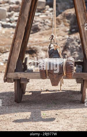 Replica Rammbock. Fahrbare Belagerung Maschine in römischen Zeiten verwendet Stockfoto