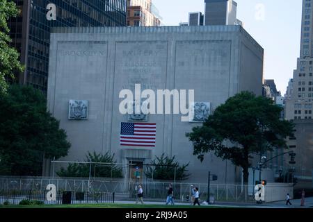 Triborough Bridge and Tunnel Authority Building (auch in einer Szene aus dem Film „Men in Black“ verwendet) Stockfoto