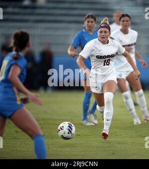 17. August 2023 – Georgia Bulldogs Midfielder Summer Denigan #10 während eines Spiels zwischen den Georgia Bulldogs und den UCLA Bruins im Wallis Annenberg Stadium in Los Angeles, CA – Michael Sullivan/CSM Stockfoto