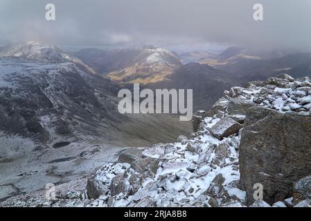 Winterblick über die Lakeland Fells. Stockfoto