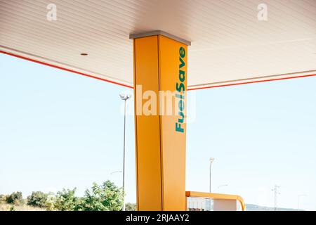 Tankstelle, V-Kraftstation, Kraftstoffeinsparung Stockfoto