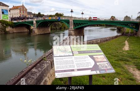 Le Pont Charles-de-Gaulle über der Marne bei La Ferte-Sous-Jouarre, seine-et-Marne, Ile-de-France, Frankreich, EU Stockfoto