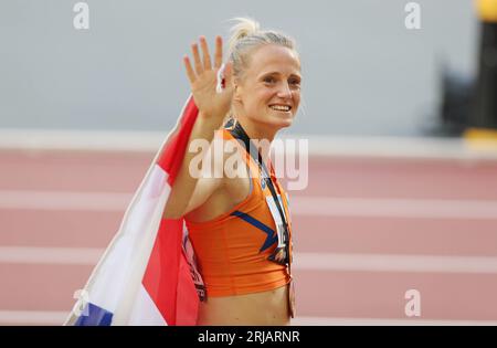 Budapest, Hongrie. August 2023. Anouk Vetter der NED Bronze Medaille, Heptathlon während der Leichtathletik-Weltmeisterschaften 2023 am 20. August 2023 in Nemzeti Atletikai Kozpont in Budapest, Ungarn - Foto Laurent Lairys/DPPI Credit: DPPI Media/Alamy Live News Stockfoto