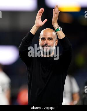 Aktenfoto vom 11.08.2023 von Manchester City Manager PEP Guardiola. Manchester City Manager PEP Guardiola hat sich einer routinemäßigen Rückenoperation unterzogen und wird voraussichtlich nach der internationalen Pause zurückkehren, haben die Premier League Champions angekündigt. Ausgabedatum: Dienstag, 22. August 2023. Stockfoto