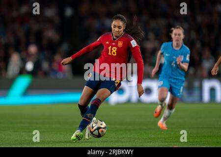 Sydney, Australien, 20. August 2023: Salma Paralluelo (18 Spanien) dribbelt mit dem Ball während des Finalspiels der FIFA-Frauen-Weltmeisterschaft 2023 zwischen Spanien und England im Stadion Australien in Sydney, Australien. (NOE Llamas/SPP) Stockfoto