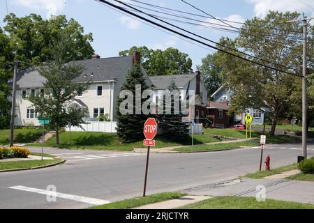 Straße in der Nähe von Westcott in Syracuse, NY, 2023 Stockfoto