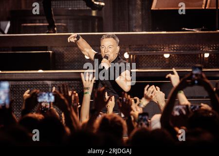 Kopenhagen, Dänemark. Juli 2023. Der US-amerikanische Sänger, Songwriter und Musiker Bruce Springsteen konzertiert mit der E Street Band im Park in Kopenhagen. (Foto: Gonzales Photo - Thomas Rungstrom). Stockfoto