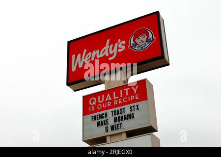 Los Angeles, Kalifornien: Wendy's - American International Fast-Food-Restaurantkette Stockfoto