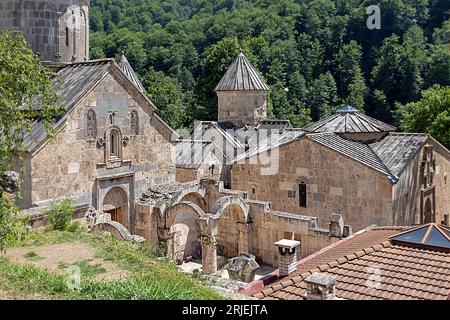 Haghartsin ist ein Kloster aus dem 13. Jahrhundert in der Nähe der Stadt Dilijan in der armenischen Provinz Tavush Stockfoto