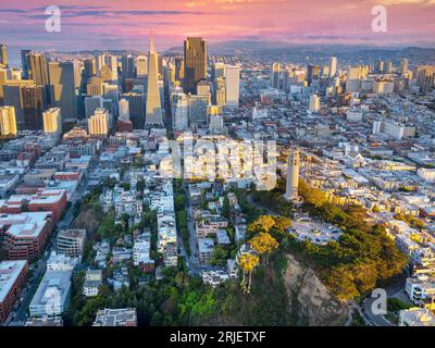 Aerial View Downtown, Financial District und Transamerica Building, San Francisco California, USA Stockfoto