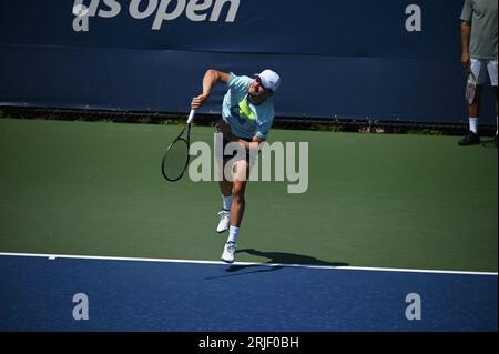 New York, Usa. August 2023. Der belgische David Goffin wurde während einer Trainingseinheit beim US Open Grand Slam Tennisturnier in Flushing Meadow, New York City, USA, in Aktion gezeigt. BELGA FOTO TONY BEHAR Credit: Belga News Agency/Alamy Live News Stockfoto