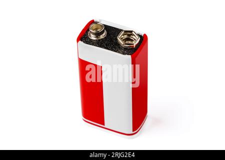 Generische 9-V-Batterie. Neun Volt Alkali-Stromversorgungszelle isoliert auf weißem Hintergrund. Stockfoto