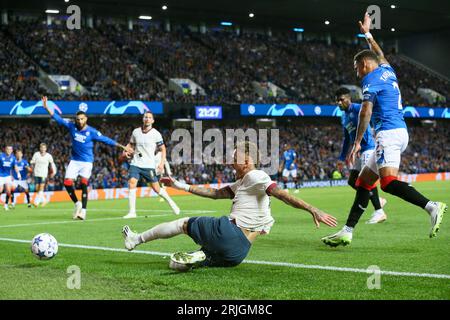 Glasgow, Großbritannien. August 2023. In der ersten Runde des UEFA Champions League Play-offs gegen PSV Eindhoven im Ibrox Stadium in Glasgow, Großbritannien. Dies war das 1. Leg mit dem 2. Spiel, das am 30. August 2023 im Stadion von Eindhoven ausgetragen wurde, als der Gesamtsieger dann in die Gruppenphase aufsteigen wird. Quelle: Findlay/Alamy Live News Stockfoto