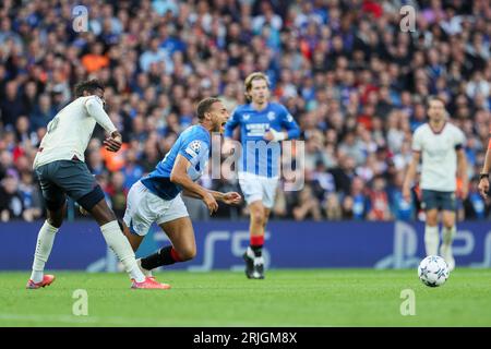 Glasgow, Großbritannien. August 2023. In der ersten Runde des UEFA Champions League Play-offs gegen PSV Eindhoven im Ibrox Stadium in Glasgow, Großbritannien. Dies war das 1. Leg mit dem 2. Spiel, das am 30. August 2023 im Stadion von Eindhoven ausgetragen wurde, als der Gesamtsieger dann in die Gruppenphase aufsteigen wird. Quelle: Findlay/Alamy Live News Stockfoto