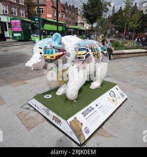 Leeds Bear Hunt , Wild In Art & Leeds Hospital Charity Stockfoto