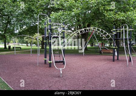 Bowring Park Knowsley. Neuer Kinderspielplatz Stockfoto