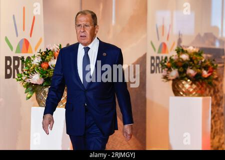 Johannesburg, Südafrika. August 2023. Russlands Außenminister Sergej Lawrow trifft am 23. August 2023 auf dem BRICS-Gipfel im Sandton Convention Centre in Johannesburg am 2023 ein. Pool Photo by Gianluigi Guercia/UPI Credit: UPI/Alamy Live News Stockfoto