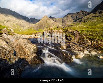 Fairy Pools, Black Cuilin Mountains Isle of Skye, Innere Hebriden, Highlands Schottland Großbritannien Großbritannien, Großbritannien, Europa Stockfoto