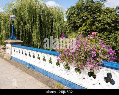 Guildford Town Bridge (The Golden Ford), Guildford, Surrey, England, Vereinigtes Königreich, GB. Stockfoto